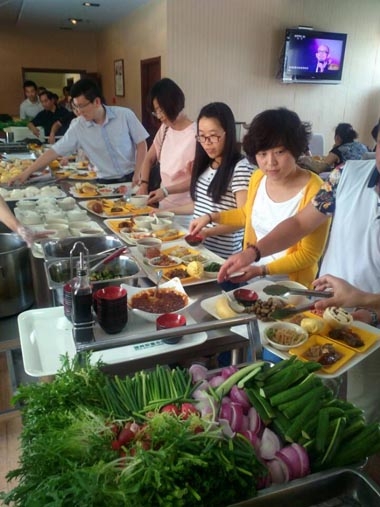 健力源美食節活動取餐情況
